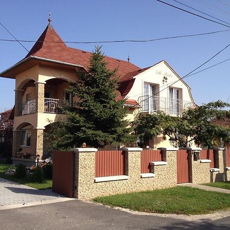 Villa Monika Кестхей Экстерьер фото