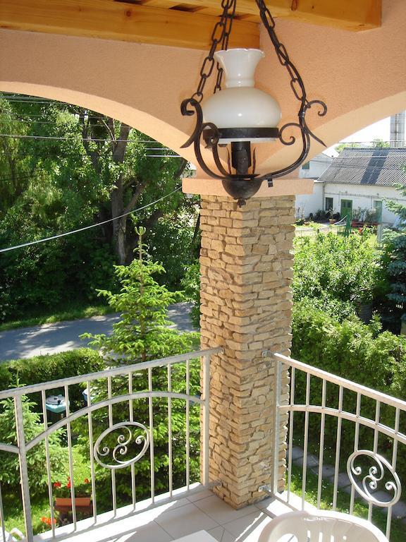 Villa Monika Кестхей Экстерьер фото